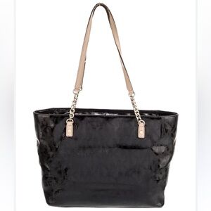 Beautiful Michael Kors Patent Leather Handbag